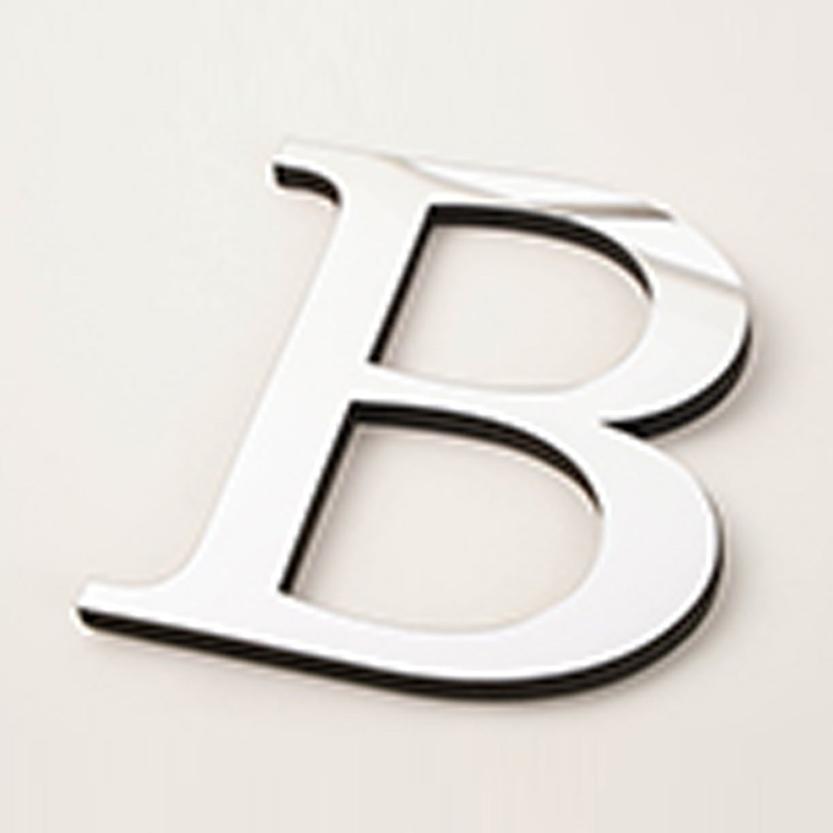 Acrylic Mirror Letters for Eye-Catching Wall Decorations
