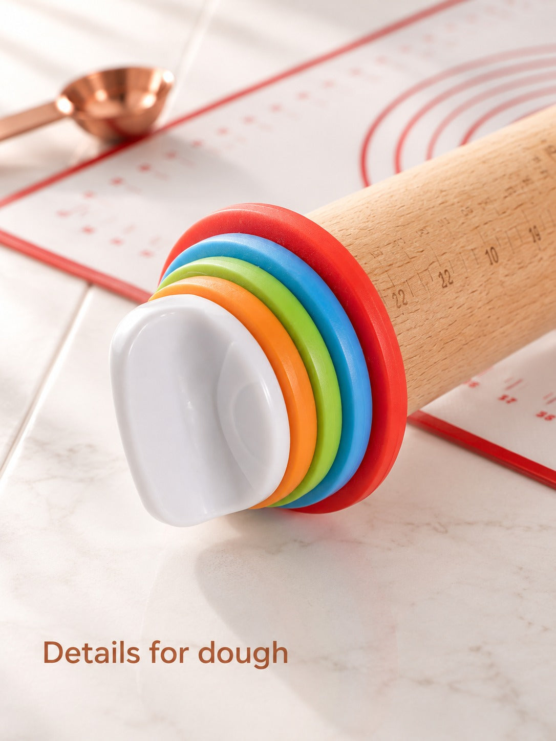 Adjustable Rolling Pin Set with Silicone Mat for Even Dough