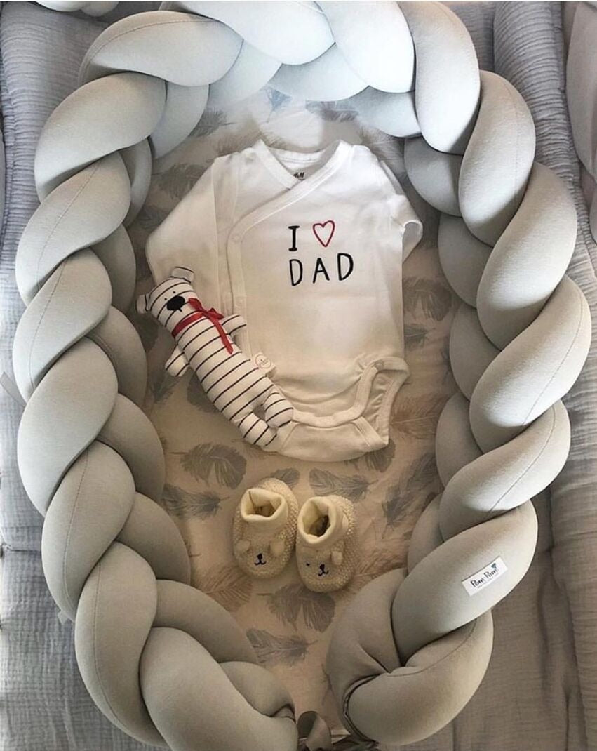 Portable Baby Nest With Soft Padded Resting Space