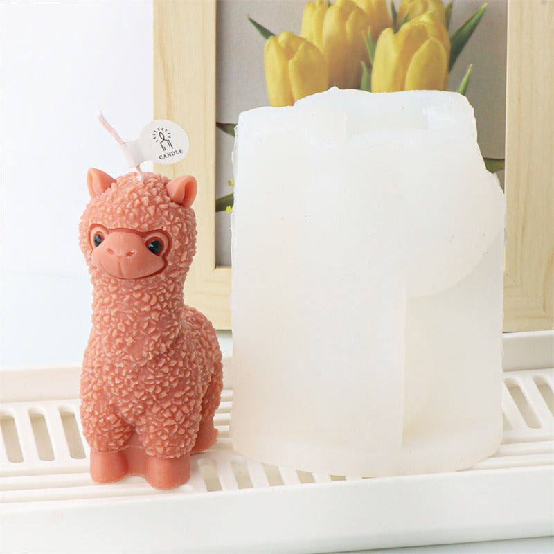 Alpaca Silicone Candle Mold for Detailed DIY Decor