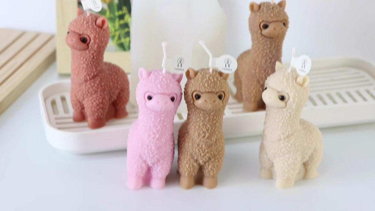 Alpaca Silicone Candle Mold for Detailed DIY Decor