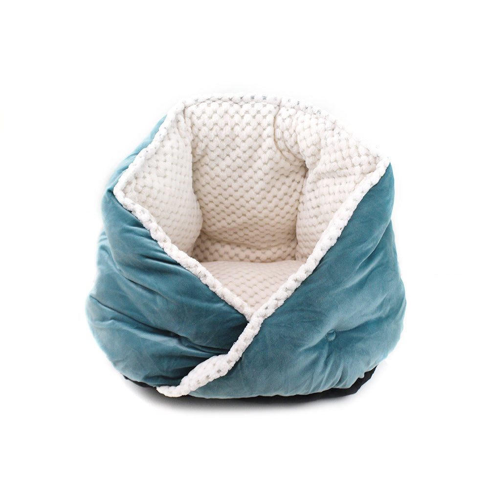 Plush Enclosed Cat Bed for Cozy Winter Sleep & Naps
