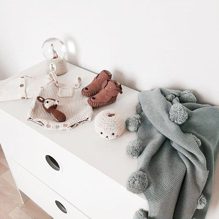 Knitted Baby Blanket for Cozy Naps and Nursery Comfort