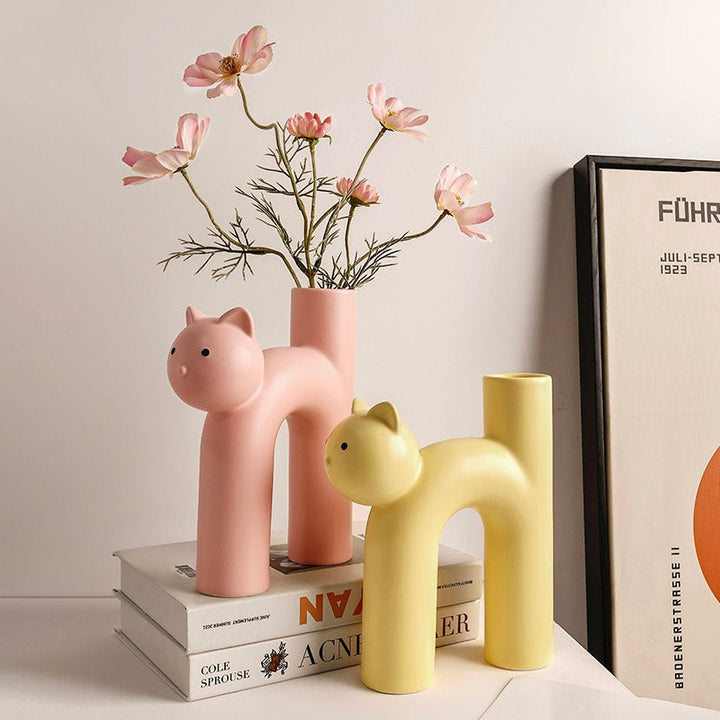 Cat Vase Decor for Playful, Sculptural Flower Displays