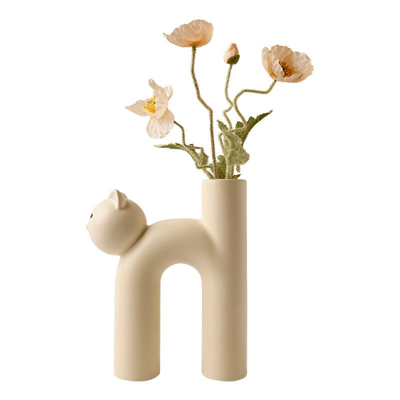 Cat Vase Decor for Playful, Sculptural Flower Displays