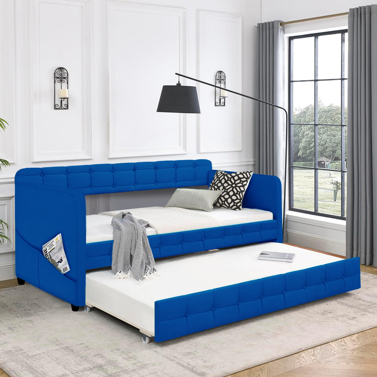 Full Size Blue Velvet Daybed with Pull-Out Trundle