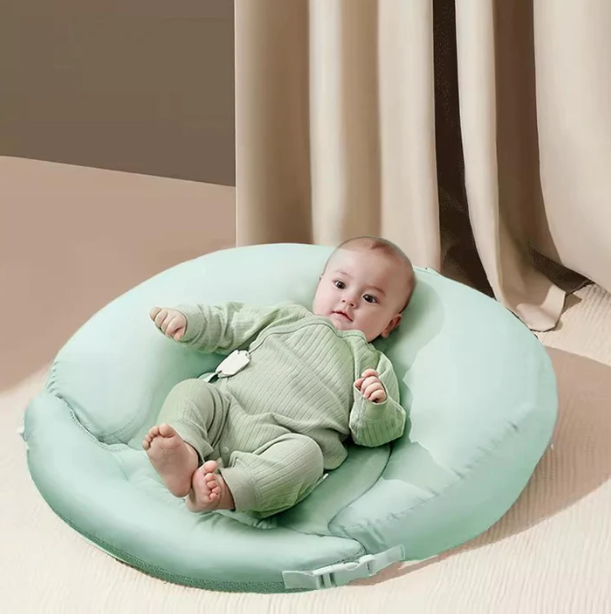 Breastfeeding Pillow With 15° Support for Baby Feeding