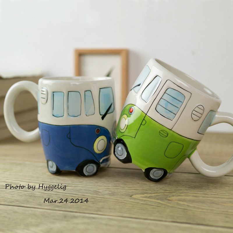 Retro Bus Mug: Hand-Painted 3D Ceramic Coffee Cup Gift