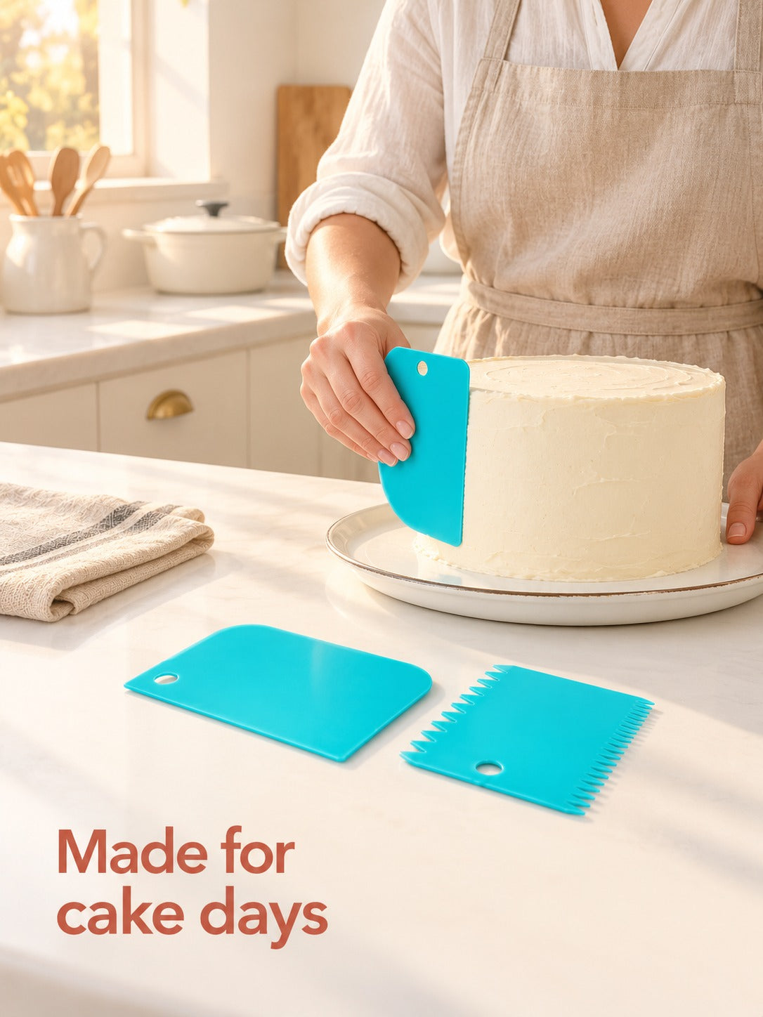 Cake Cream Scraper Set: Smooth and Ridged Frosting