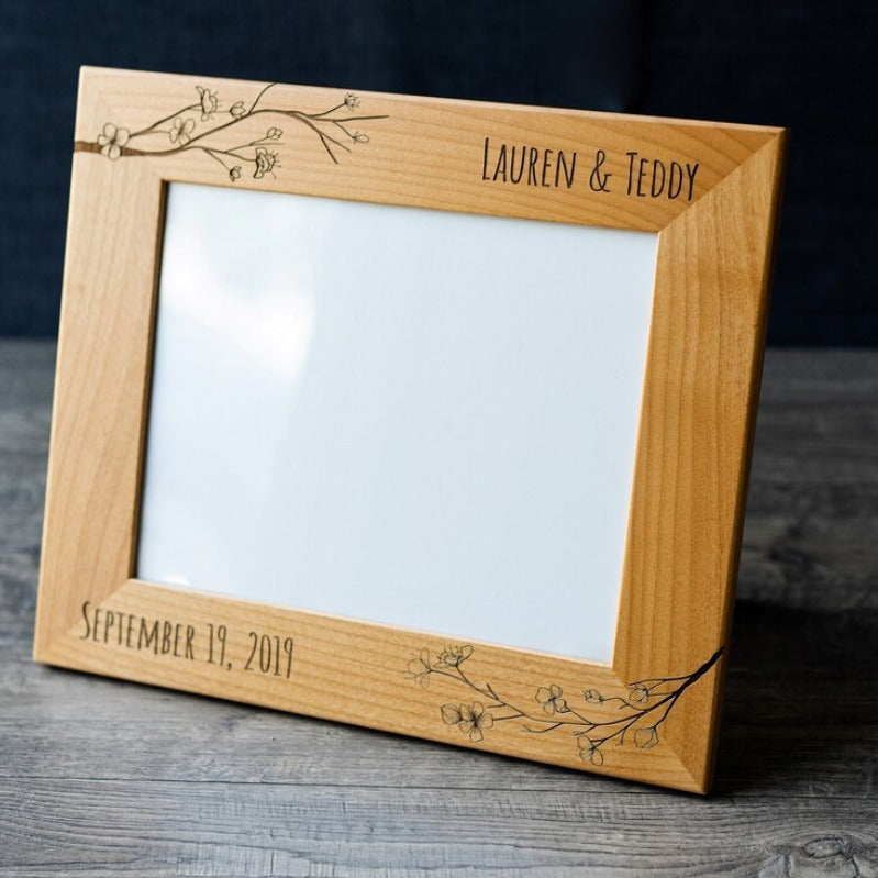 Personalized Wooden Photo Frame Keepsake Gift for Family