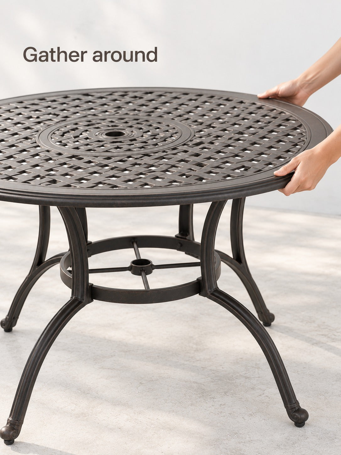 Cast Aluminum Round Patio Dining Table in Bronze Finish