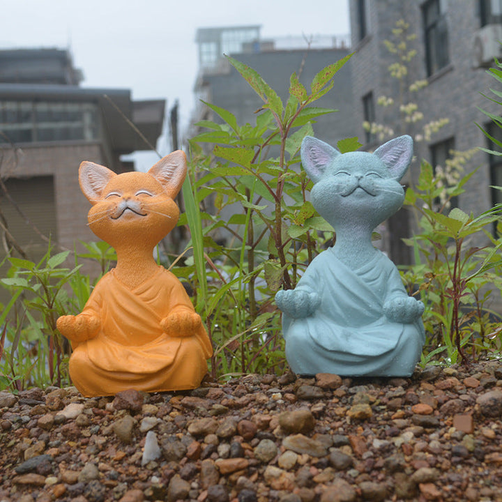 Zen Cat Resin Statue for Peaceful Home and Garden Decor