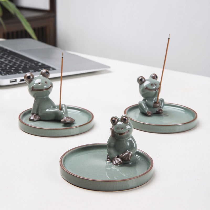 Ceramic Frog Incense Holder for Cleaner Ash Catching