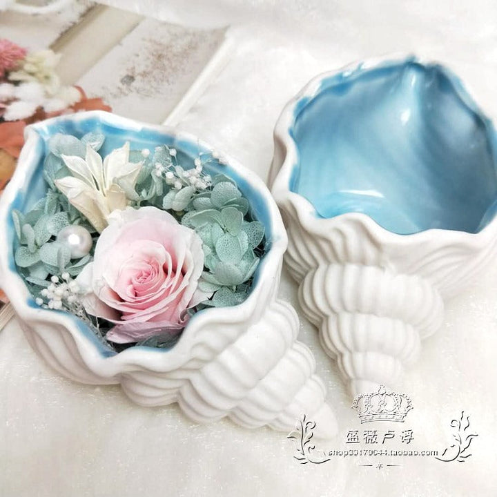 Ceramic Conch Shell Vase for Romantic Eternal Flowers