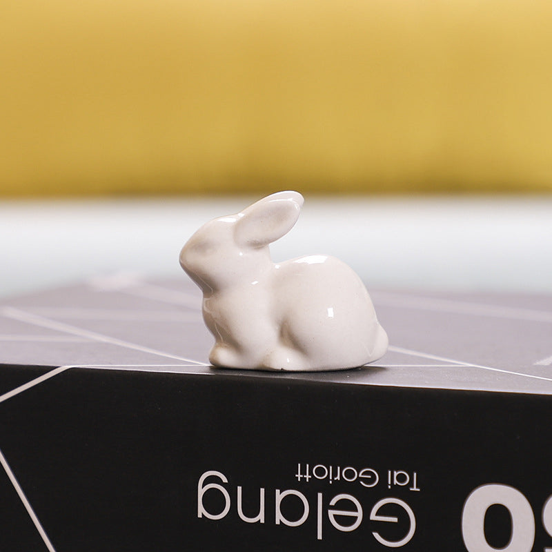 Ceramic Rabbit Decor Set: Glossy Trio for Shelf Styling