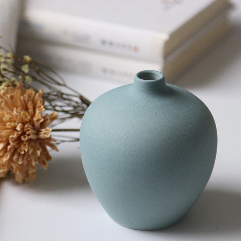 Ceramic Vase Set: Modern Sculptural Living Room Decor