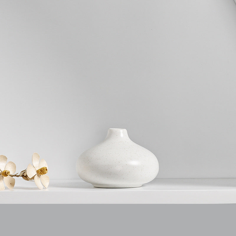 Ceramic Bud Vase for Soft Pastel Minimalist Styling