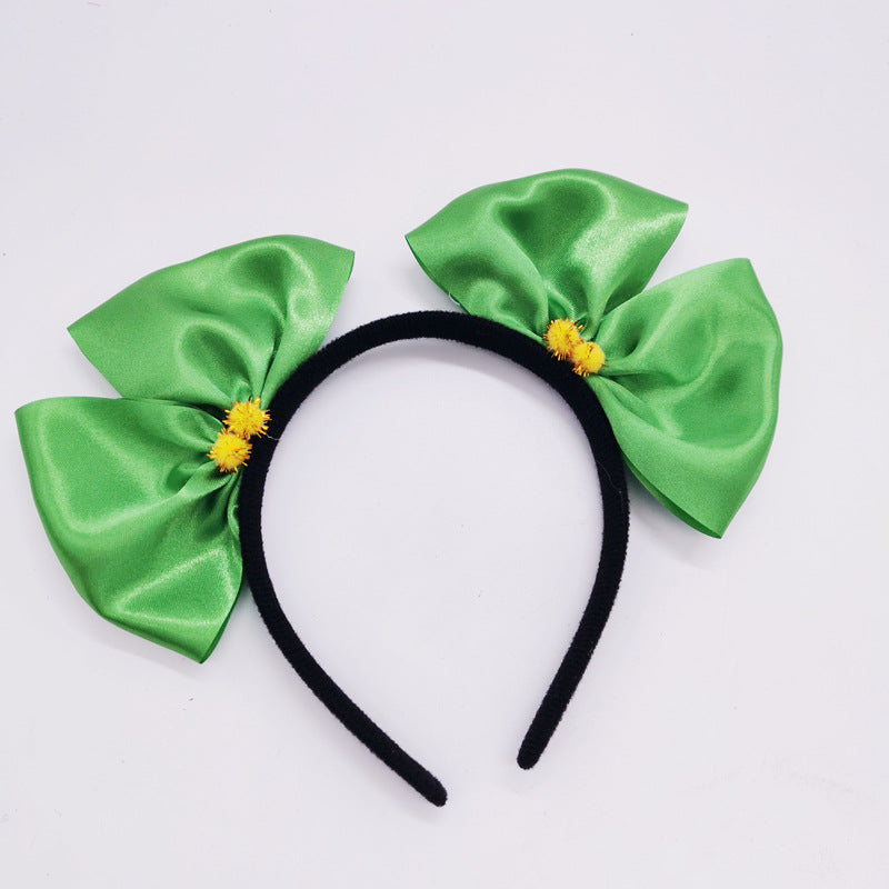 St. Patrick's Day Party Accessories Set for Photos