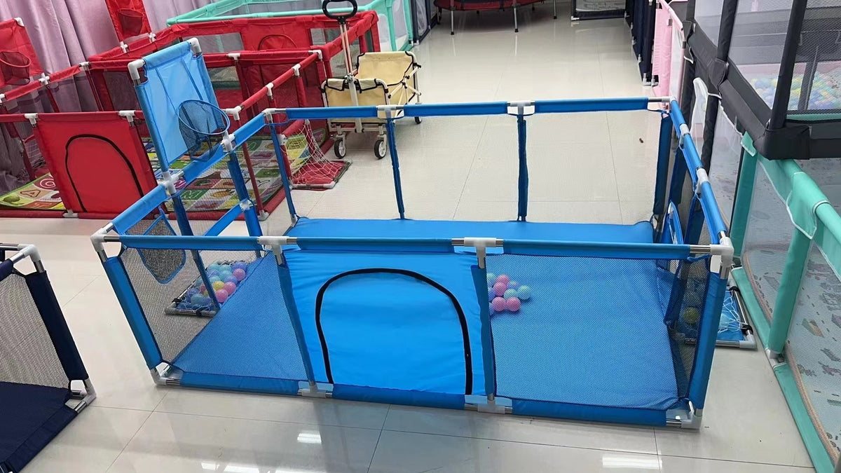 Children's Indoor Playpen With Basketball Hoop Zone