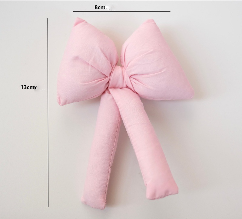 3D Padded Fabric Bows for Festive Gift Arrangements