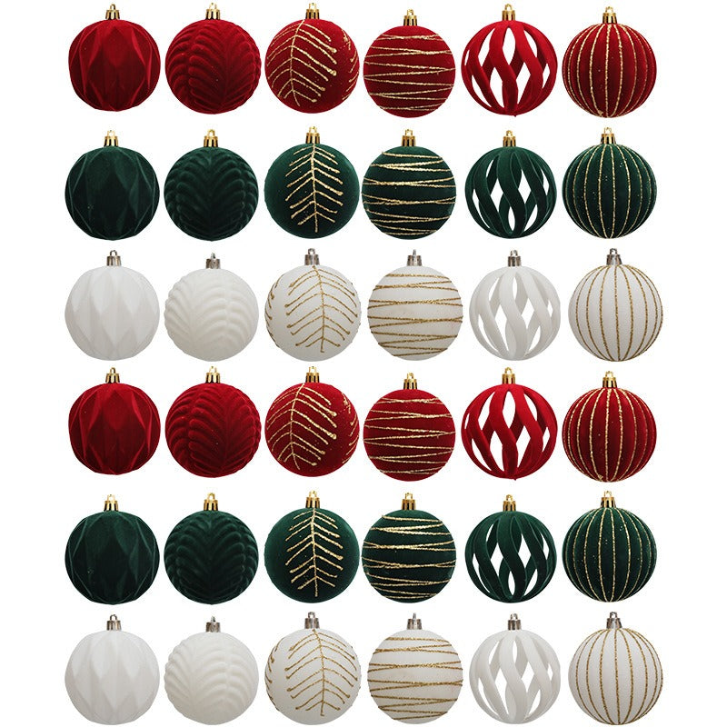 Christmas Tree Ornaments: Elegant 8cm Velvet Baubles
