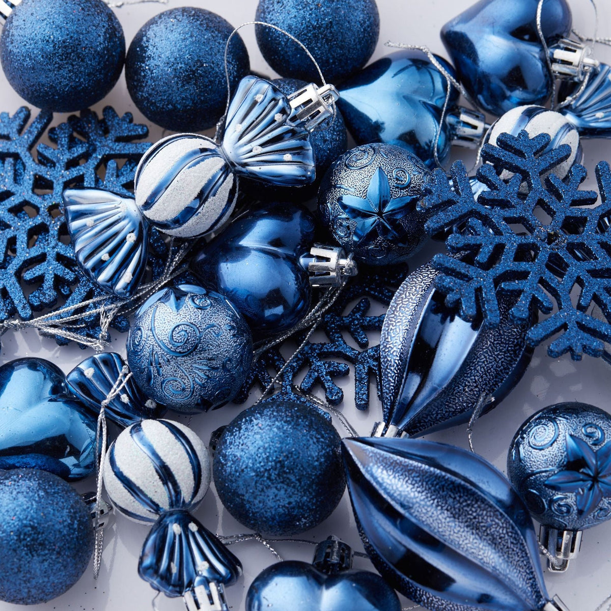 26-Piece Christmas Ornament Set for a Full Tree
