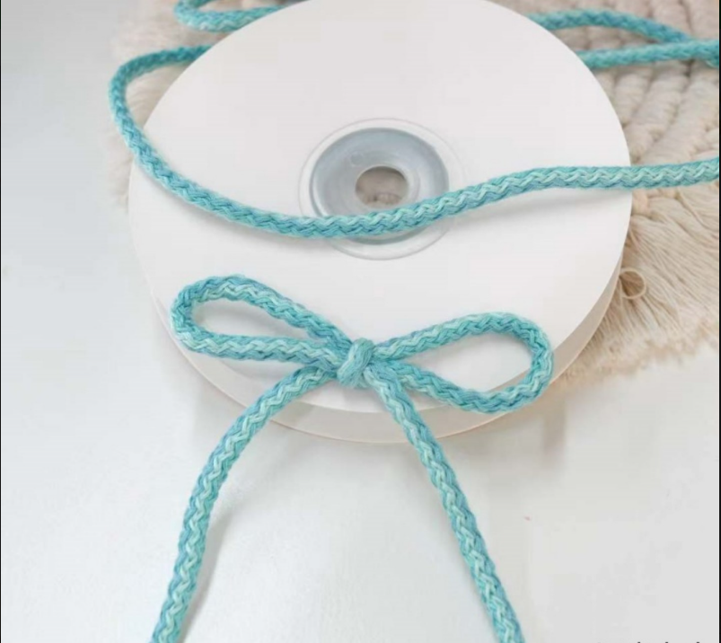 Cable Knit Christmas Ribbon for Textured Gift Bows