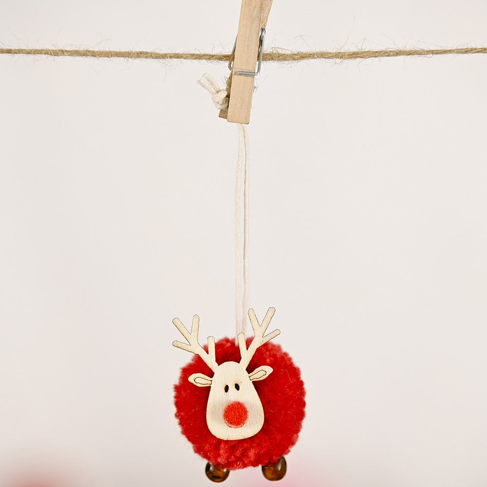 Felt Reindeer Ornaments for Whimsical Christmas Decor