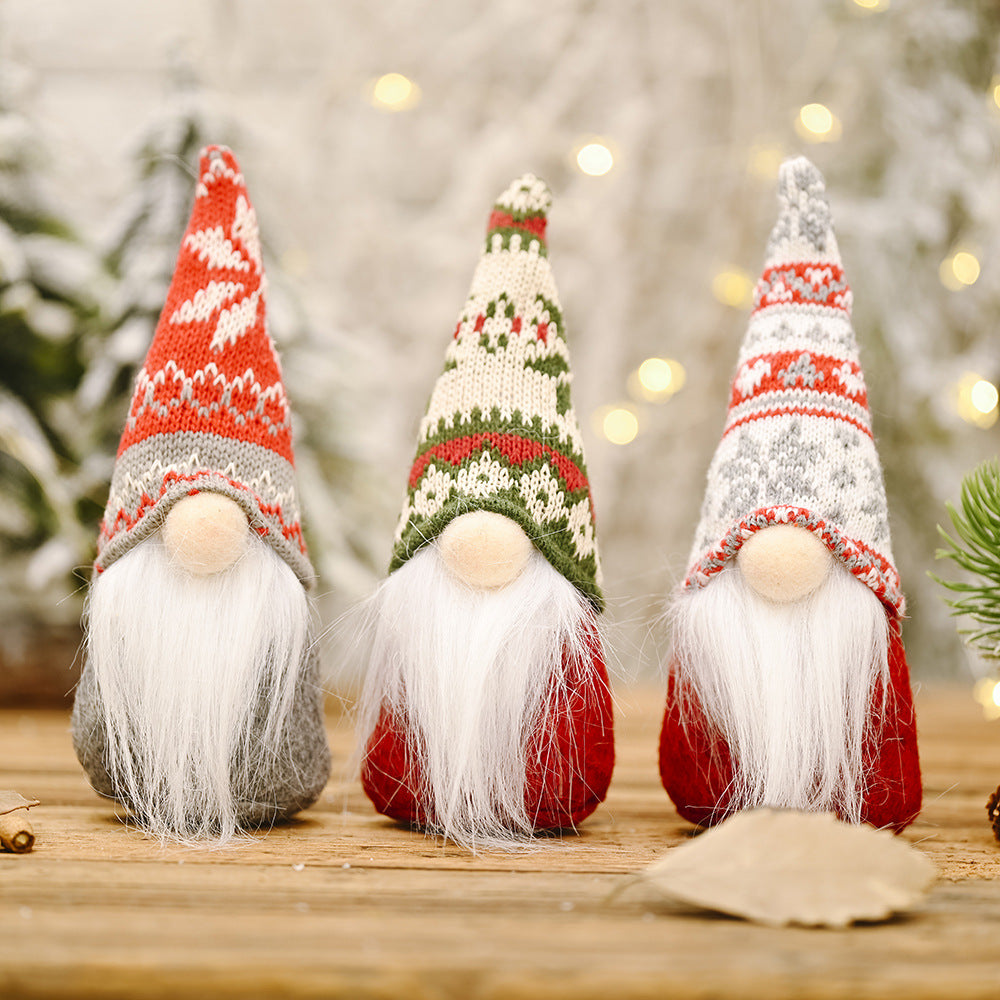 Christmas Gnome Set for a Warm, Festive Mantel Display