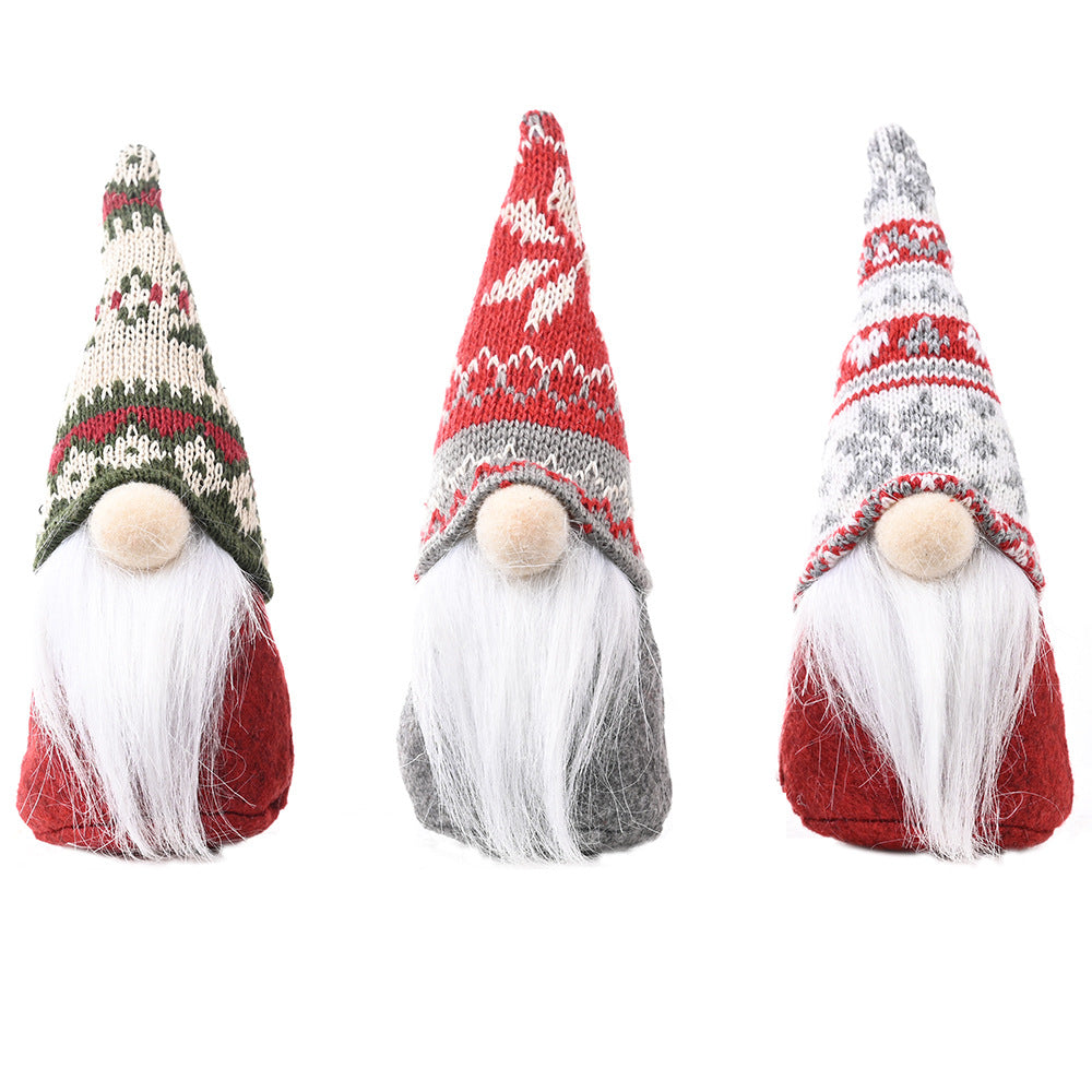 Christmas Gnome Set for a Warm, Festive Mantel Display