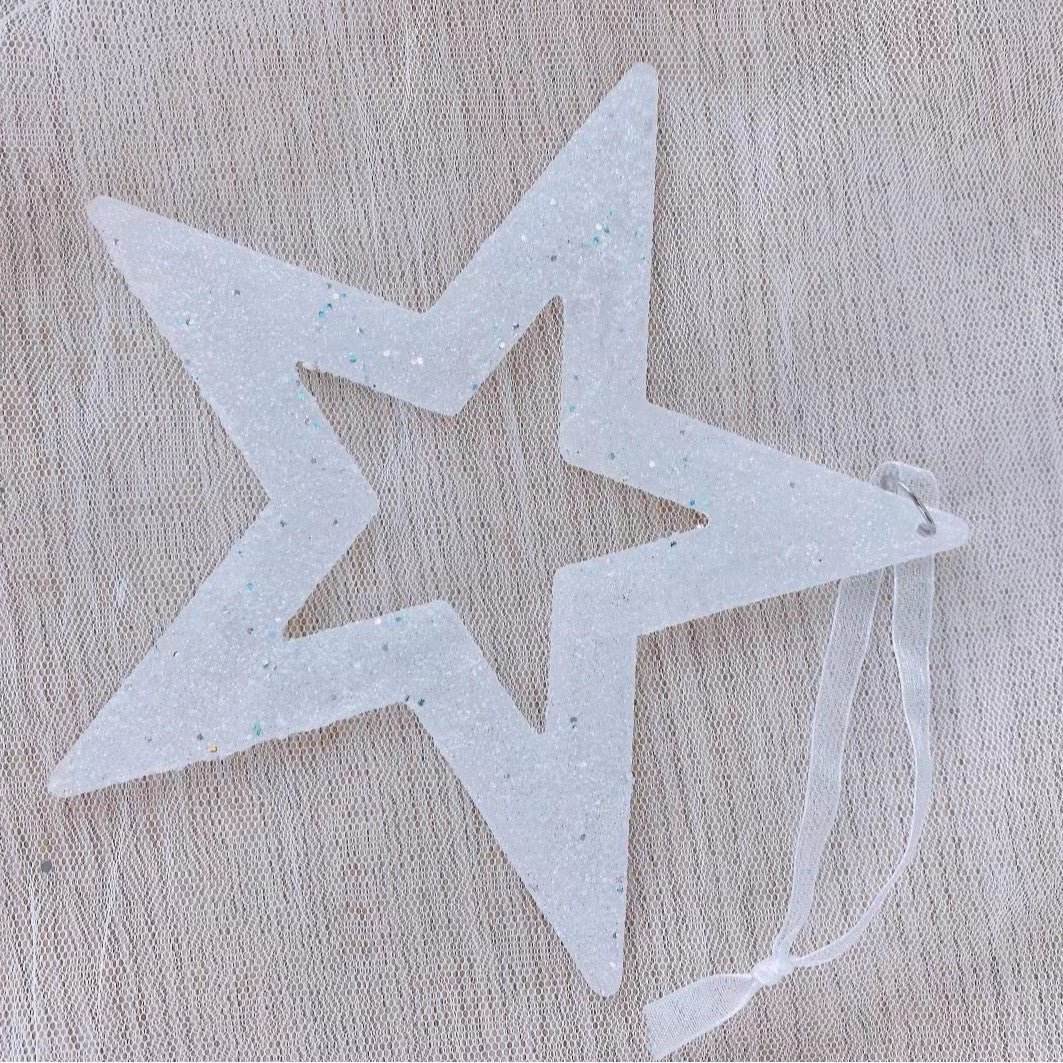 Christmas Tree Ornaments for Elegant Snowy Sparkle