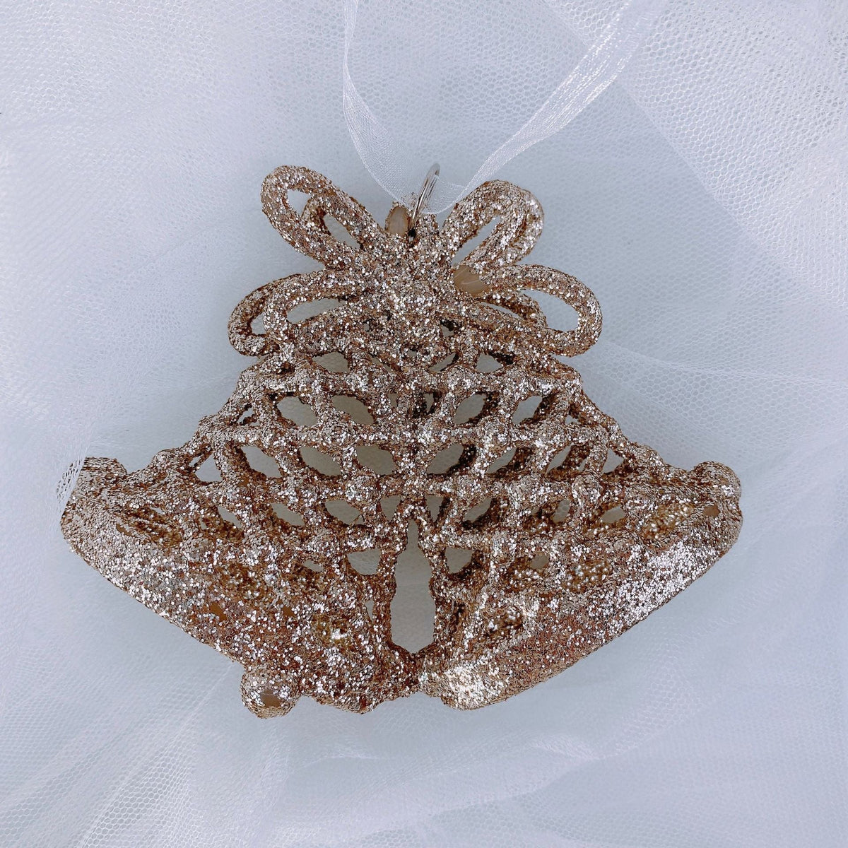 Christmas Tree Ornaments for Elegant Snowy Sparkle