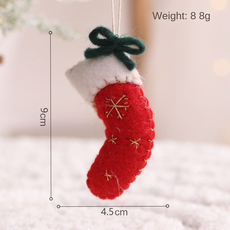 Felt Christmas Ornaments for a Cozy Handmade Tree