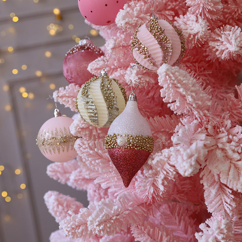 Christmas Tree Ornaments for a Coordinated Glam Look
