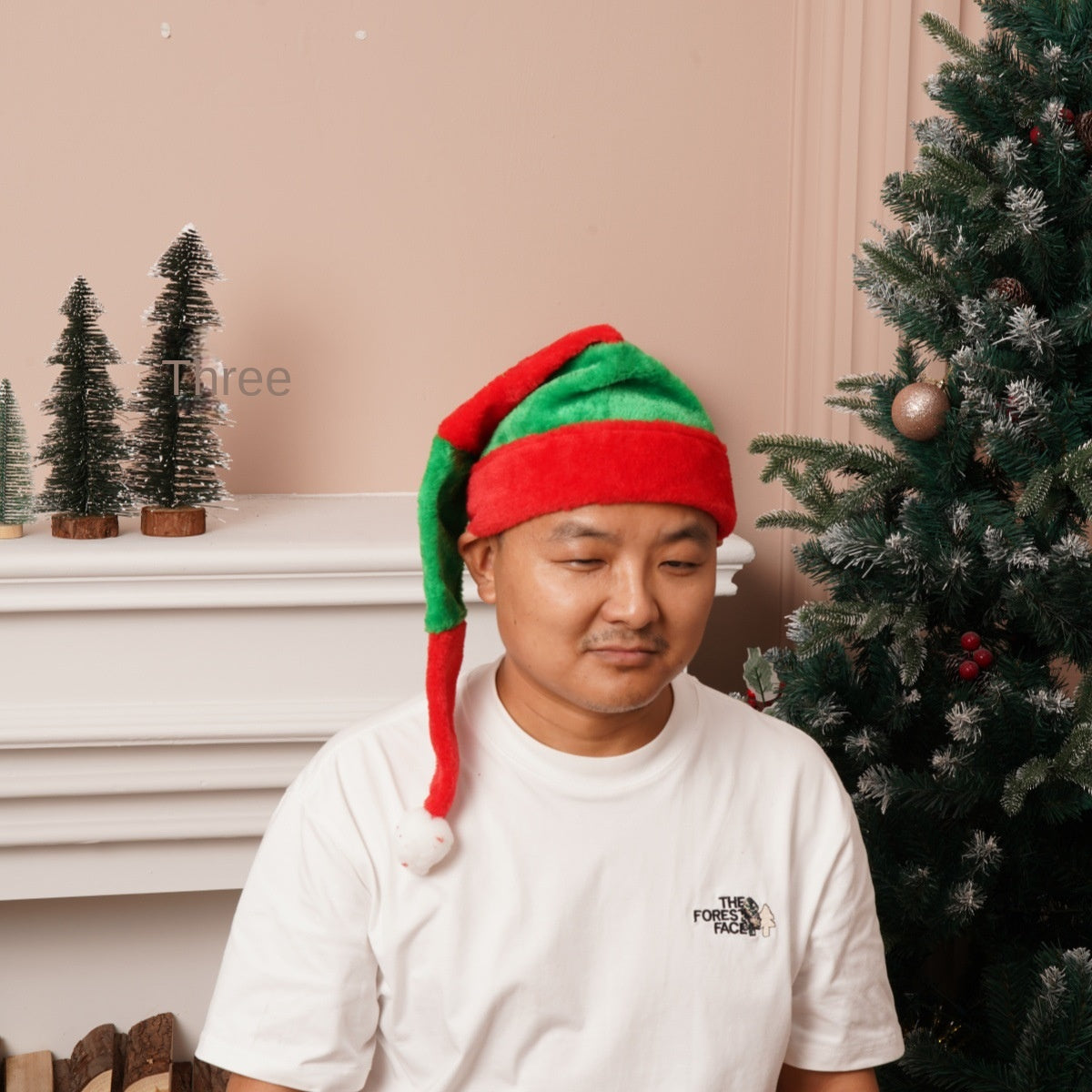 Christmas Elf & Santa Hats for Fun Holiday Photos