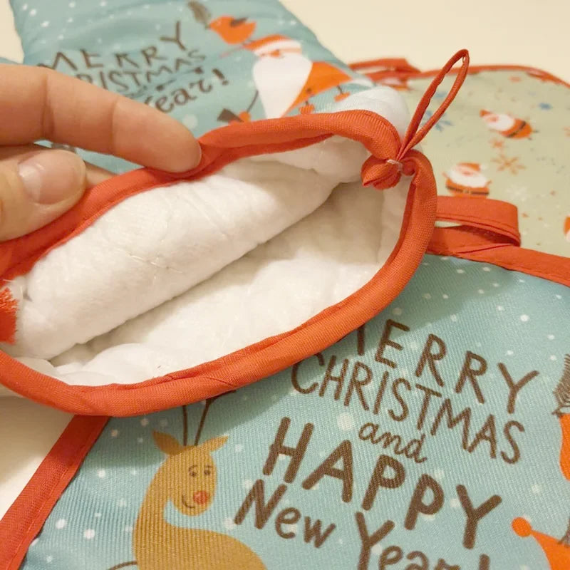 Christmas Oven Mitt and Pot Holder Set Heat Resistant