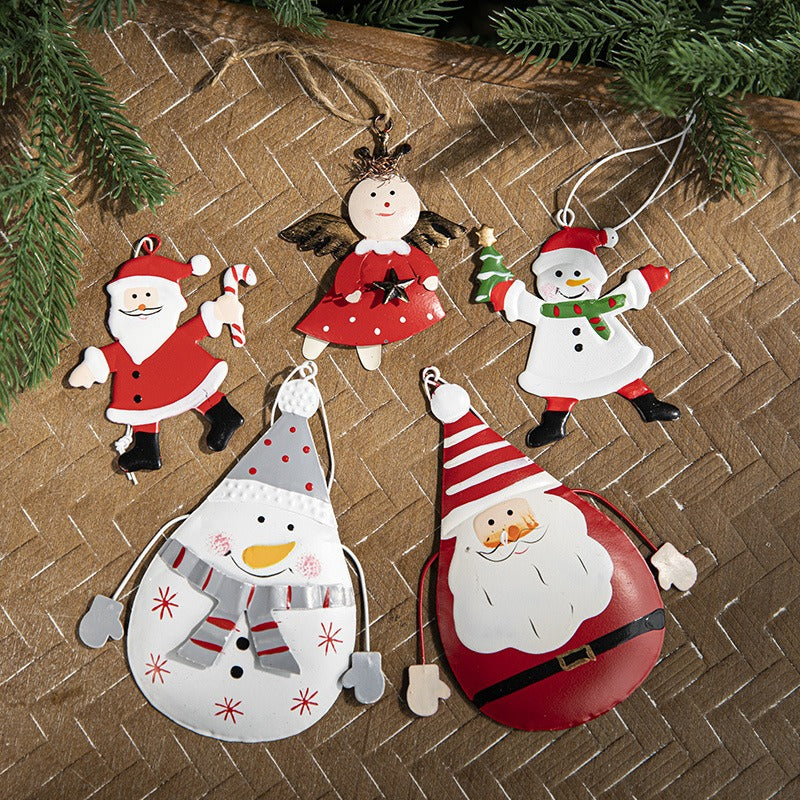 Christmas Tree Ornaments: Hand-Painted 4-Piece Set
