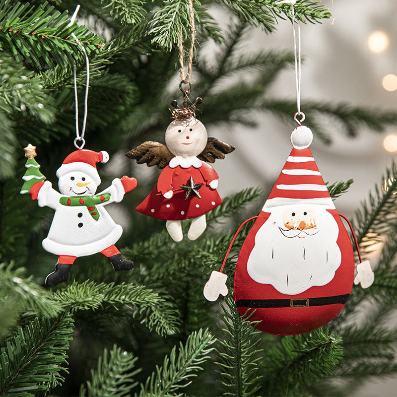 Christmas Tree Ornaments: Hand-Painted 4-Piece Set