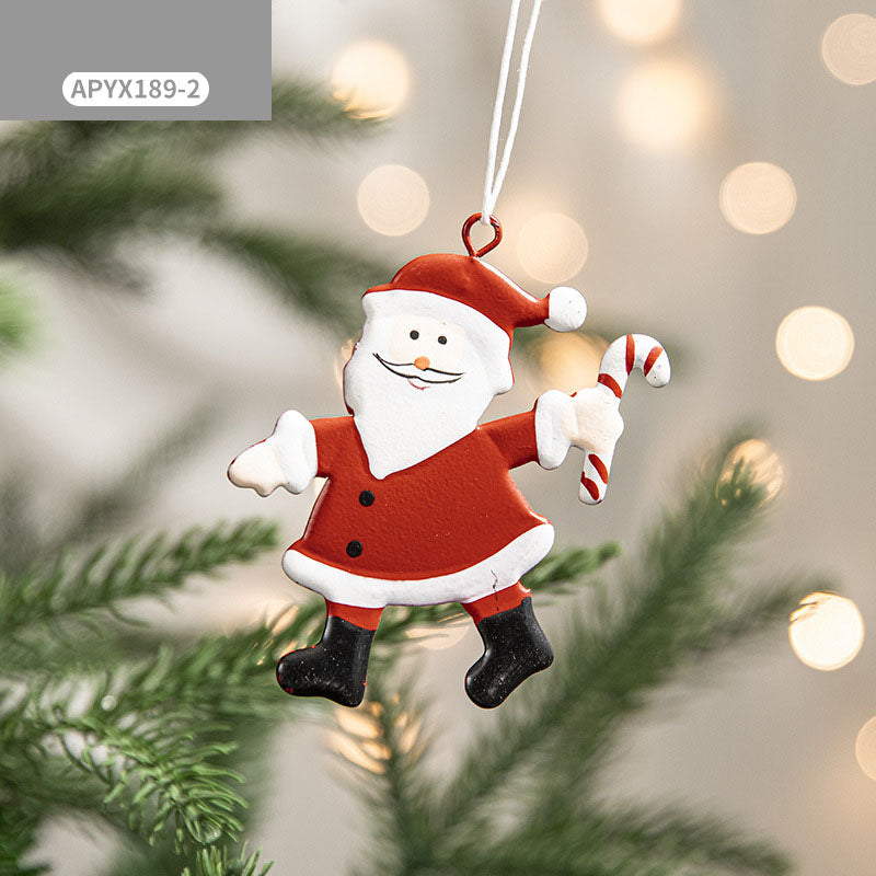 Christmas Tree Ornaments: Hand-Painted 4-Piece Set