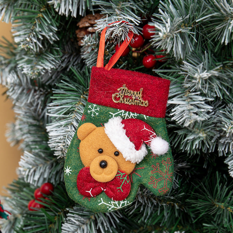 Mini Christmas Stocking Ornaments for Cozy Displays