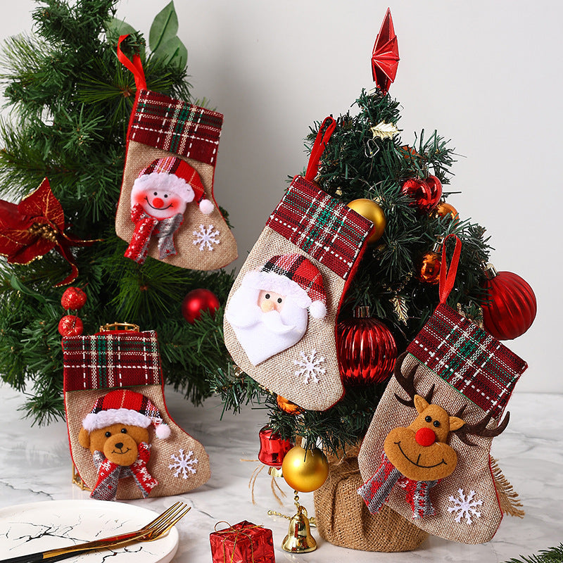 Christmas Stocking Set: Rustic Character Gift Bags
