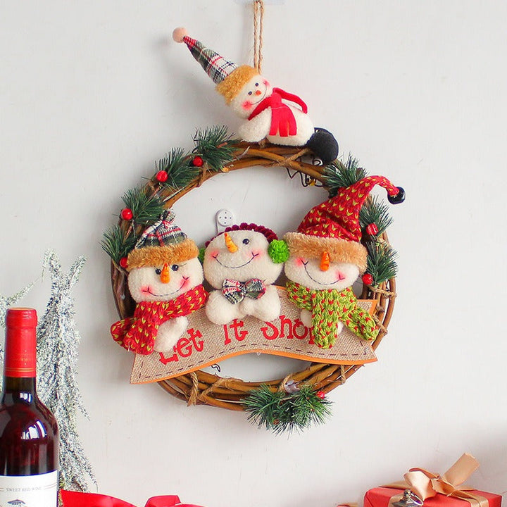 Christmas Rattan Wreath With Plush Snowmen Decoration