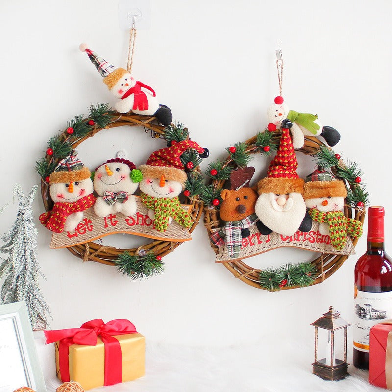 Christmas Rattan Wreath With Plush Snowmen Decoration