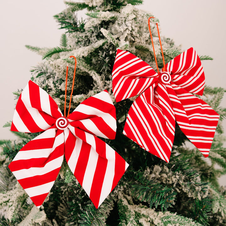 Christmas Tree Bows for Coordinated Candy-Cane Cheer