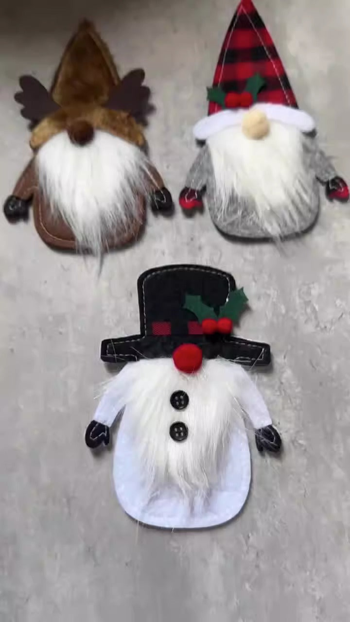 Christmas Table Decorations for Festive Place Settings
