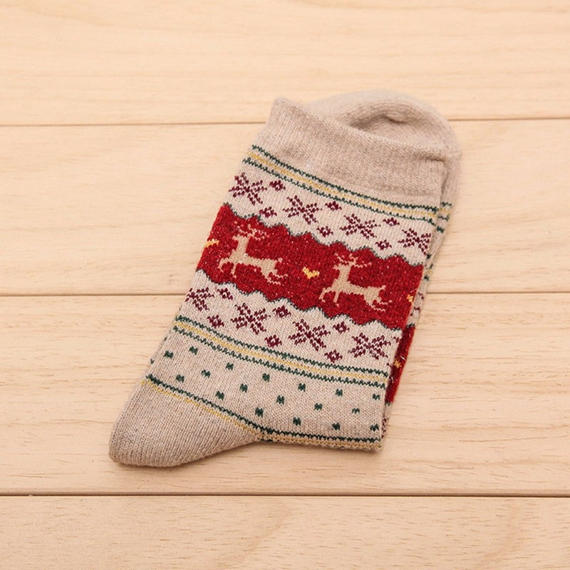 Christmas Knit Socks for Cozy Nordic Winter Style
