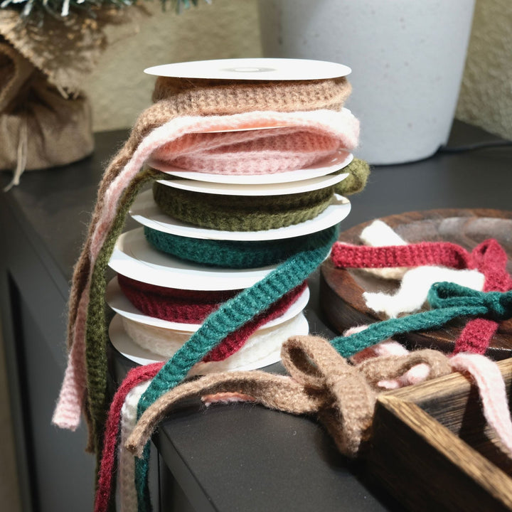 Knitted Yarn Ribbon for Cozy Christmas Gift Wrapping