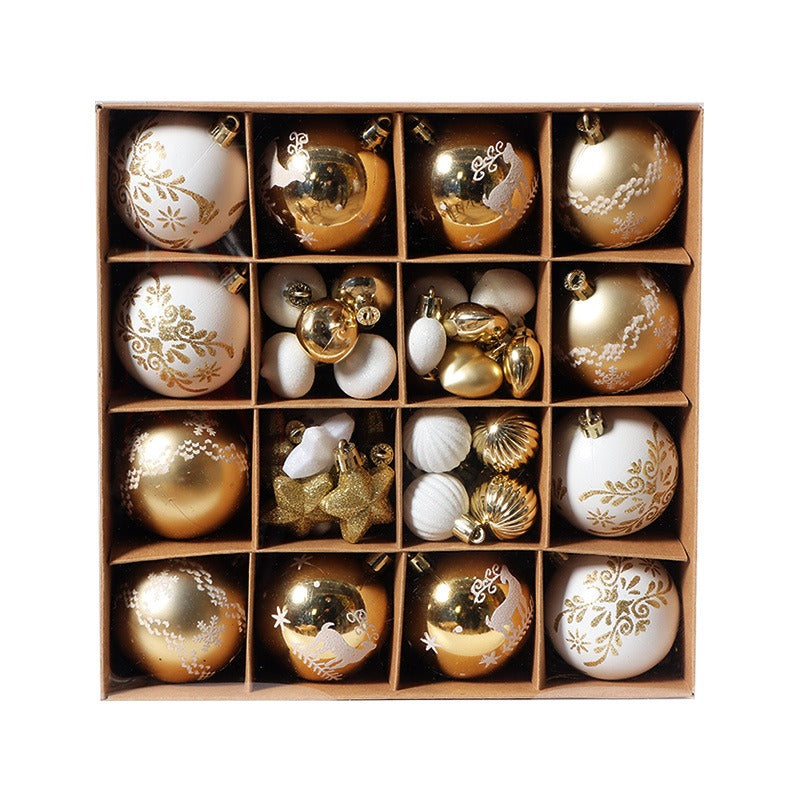 Christmas Tree Decorations for a Coordinated Display