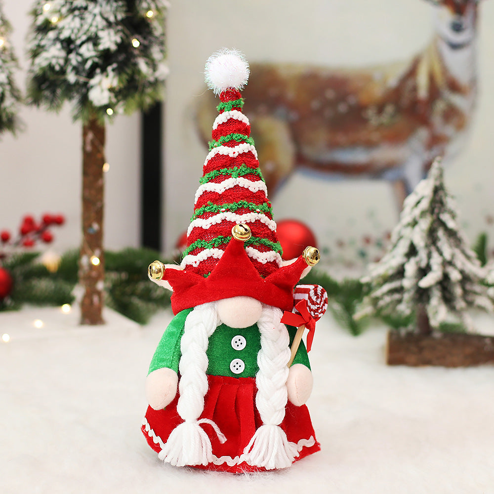 Christmas Tabletop Decorations for Cozy Holiday Cheer
