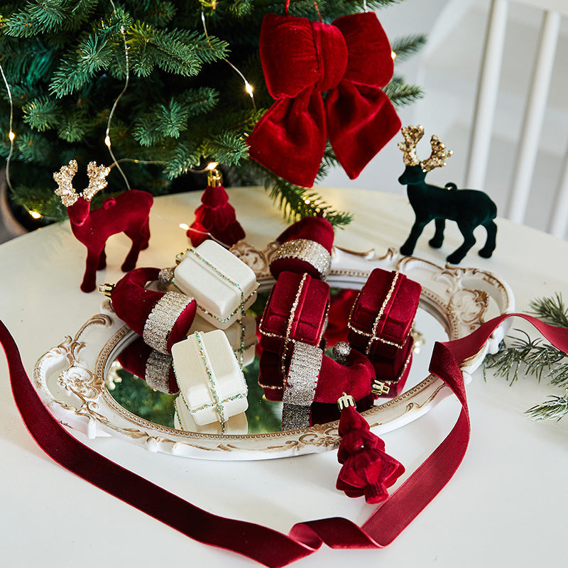 Christmas Tree Ornaments For Elegant Holiday Decor